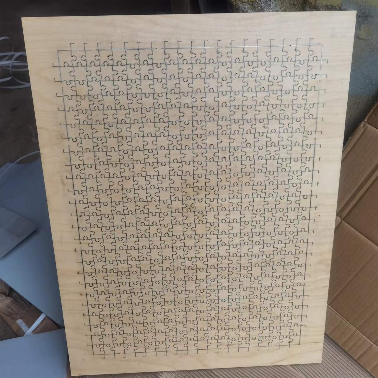 Troquel para Puzzle 58x42cm 500 Piezas - Matriz de Corte Acero para Fabricación Rompecabezas