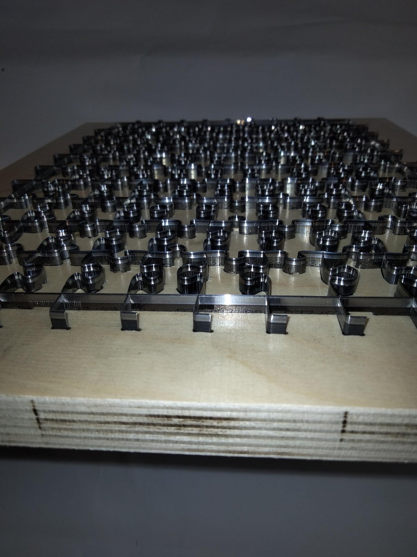 YUPO Puzzle Customization, Puzzle Steel Rule Die, Puzzle Cutting Die, Puzzle Die Cuts